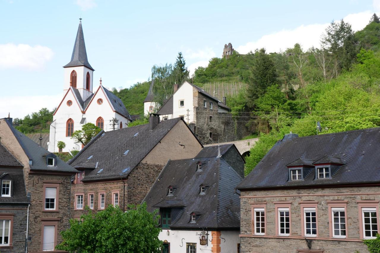 Kleine Moselruhe - Gemuetliche Ferienwohnung Bis 3 Personen - Zentral In Traben-Trarbach Exterior photo