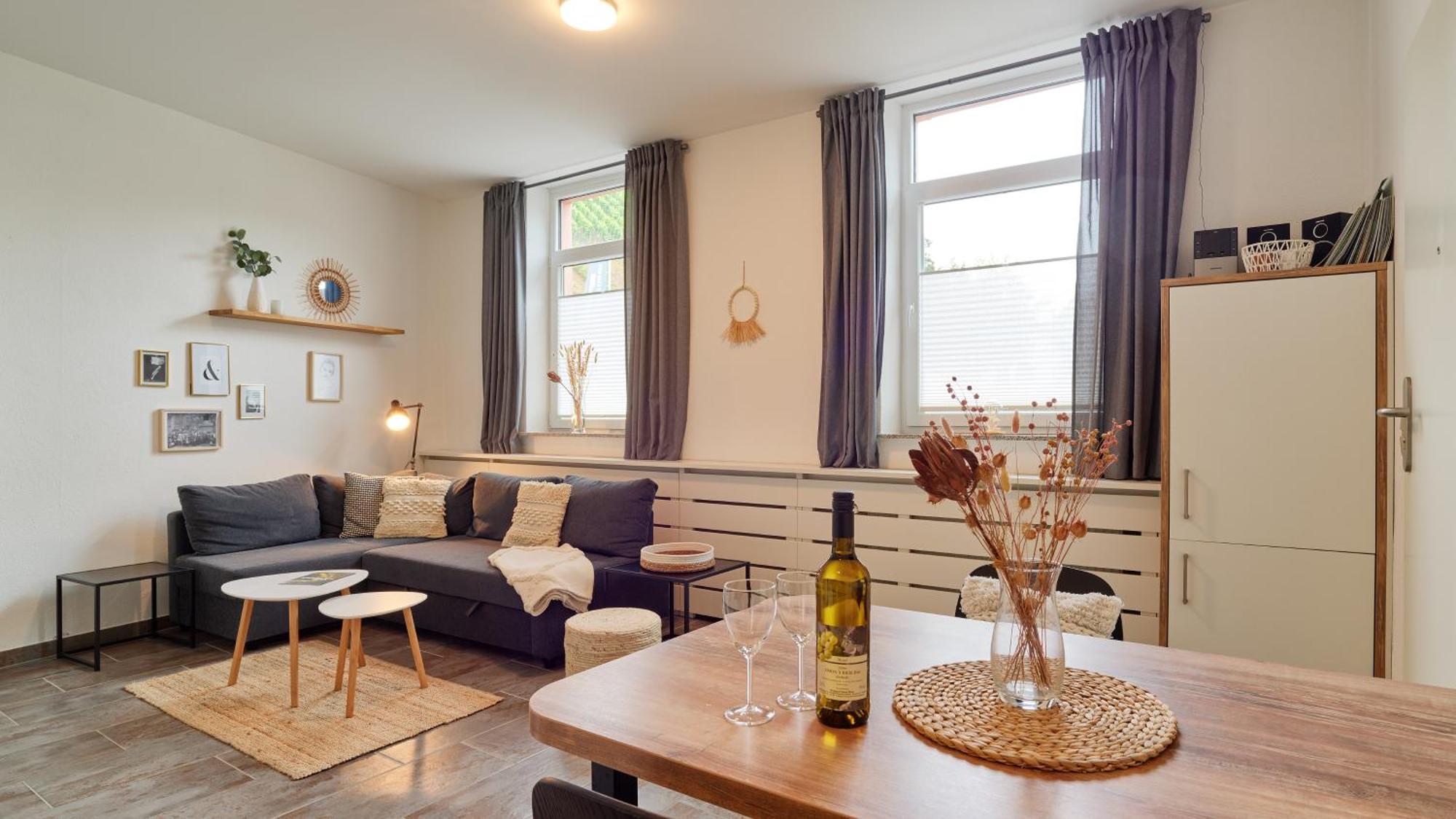 Kleine Moselruhe - Gemuetliche Ferienwohnung Bis 3 Personen - Zentral In Traben-Trarbach Exterior photo