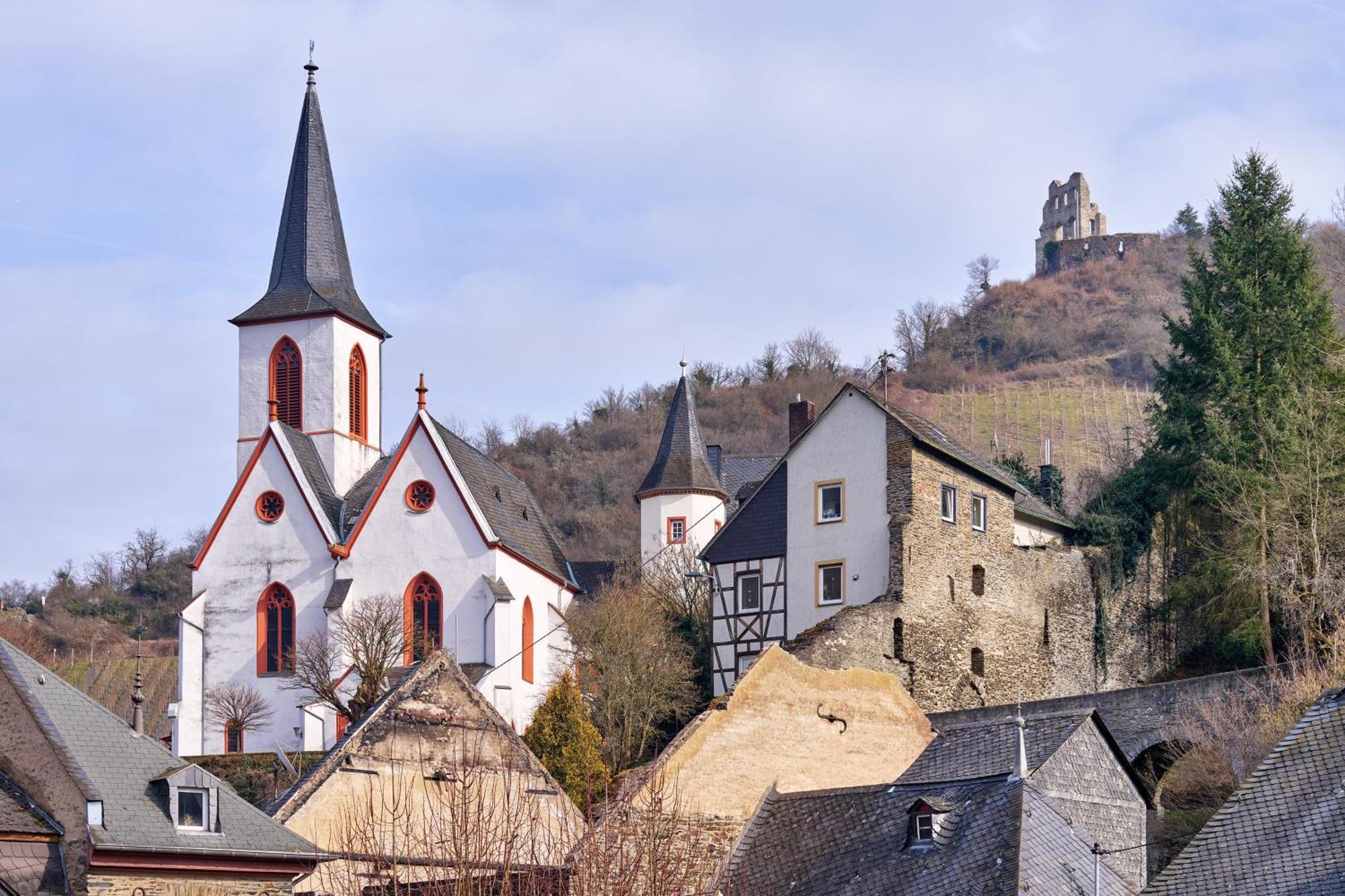 Kleine Moselruhe - Gemuetliche Ferienwohnung Bis 3 Personen - Zentral In Traben-Trarbach Exterior photo